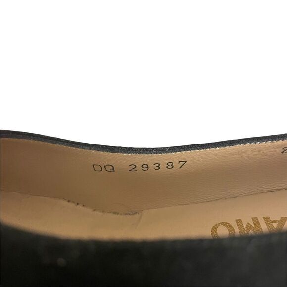 SALVATORE FERRAGAMO Suede Pumps Heel Shoes Patent Leather Black 8 - Picture 12 of 15